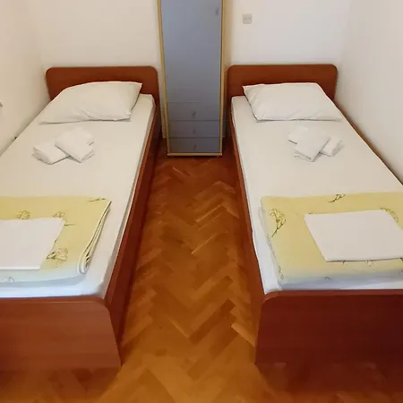 아파트 Ljubav 마카르스카
